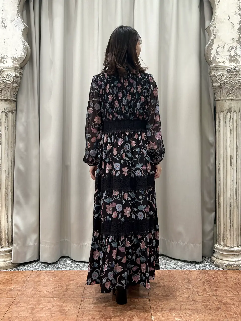 GRACE CONTINENTAL The Banquet eri コーディネート画像