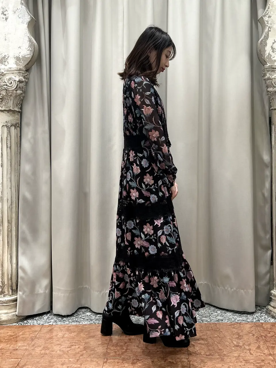 GRACE CONTINENTAL The Banquet eri コーディネート画像