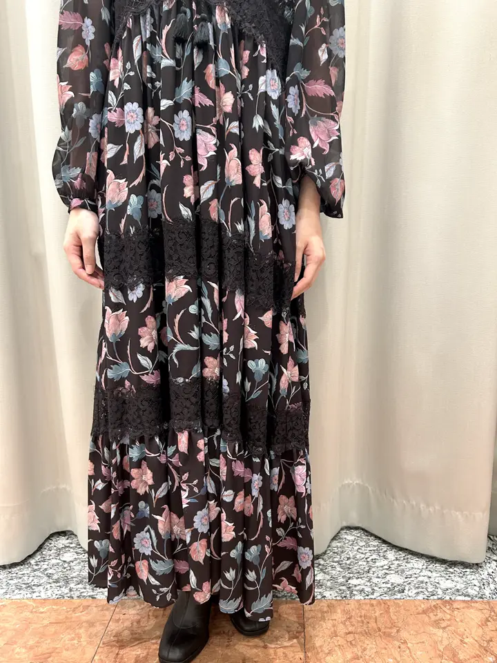 GRACE CONTINENTAL The Banquet eri コーディネート画像