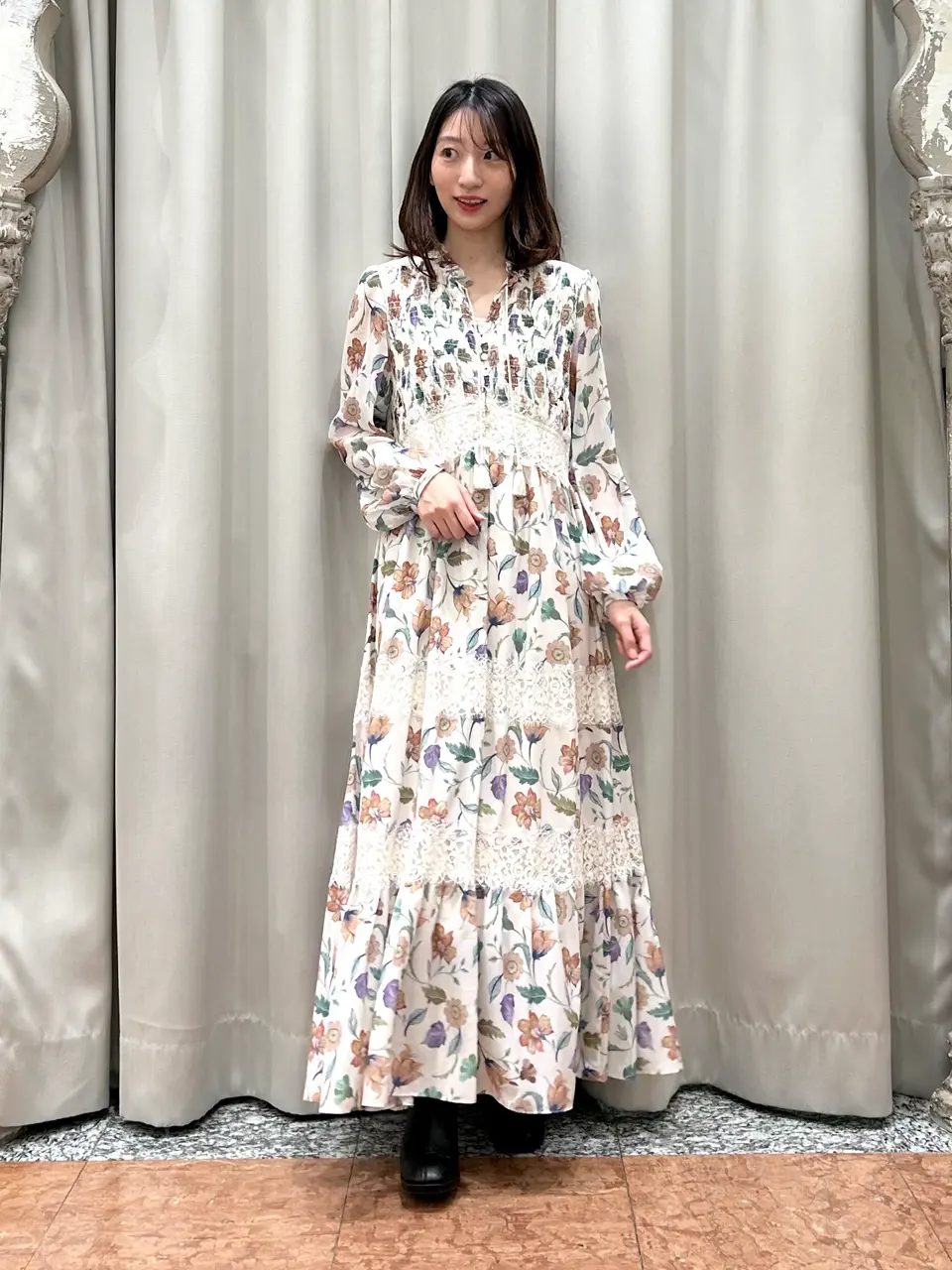 GRACE CONTINENTAL The Banquet eri コーディネート画像