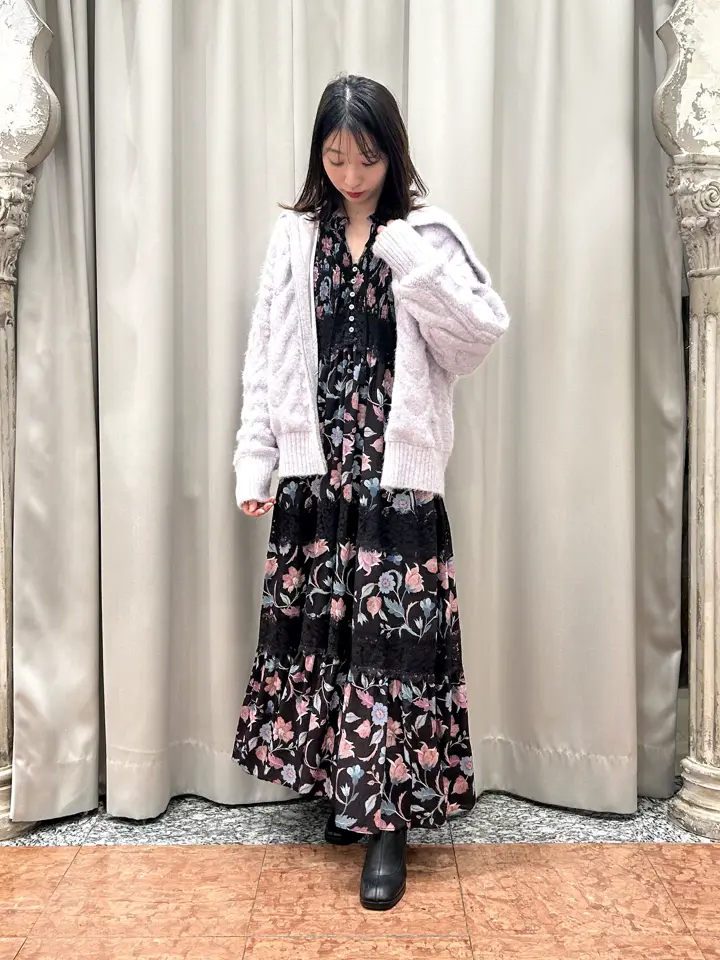 GRACE CONTINENTAL The Banquet eri コーディネート画像