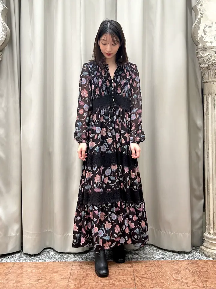 GRACE CONTINENTAL The Banquet eri コーディネート画像