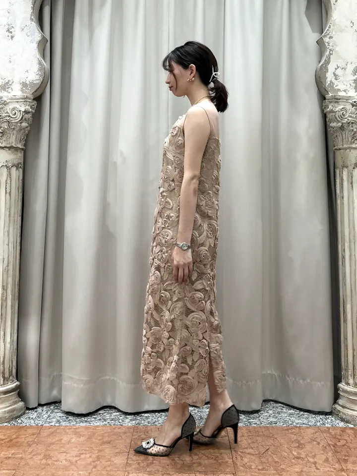 GRACE CONTINENTAL The Banquet eri コーディネート画像