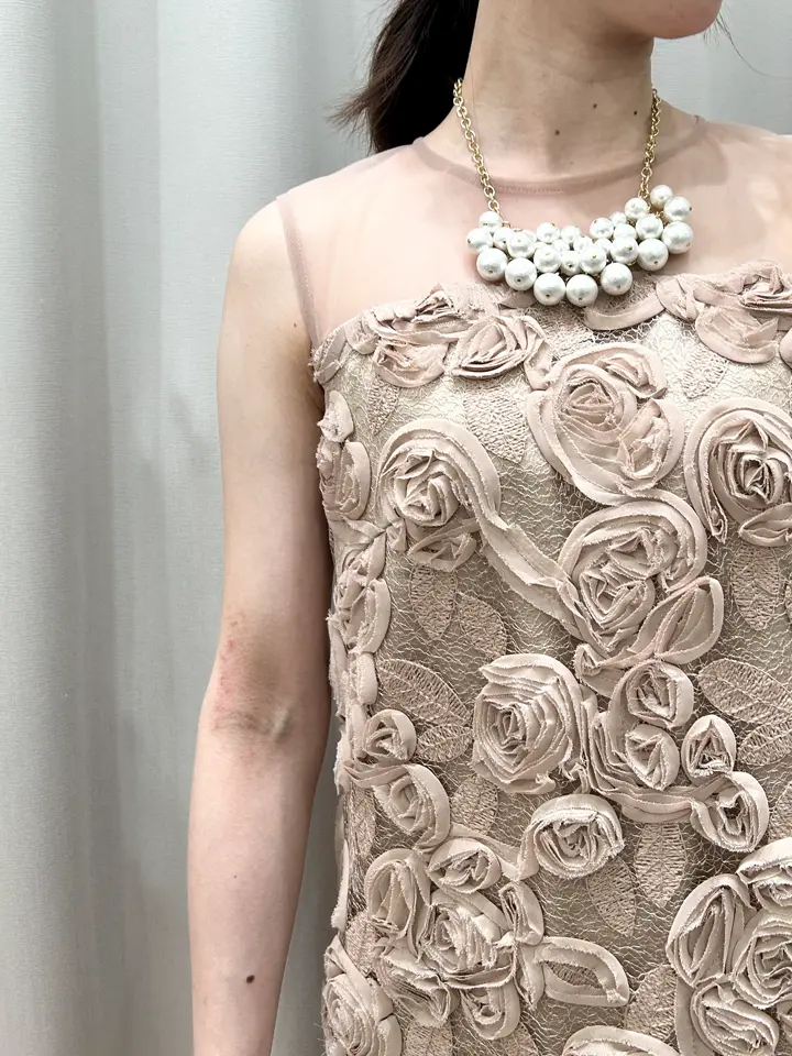 GRACE CONTINENTAL The Banquet eri コーディネート画像