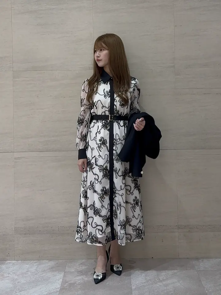 GRACE CONTINENTAL The Banquet 近藤　紫織 コーディネート画像