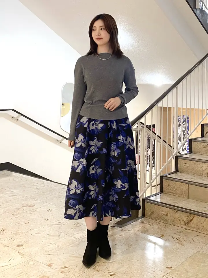 GRACE CONTINENTAL The Banquet mikiho コーディネート画像