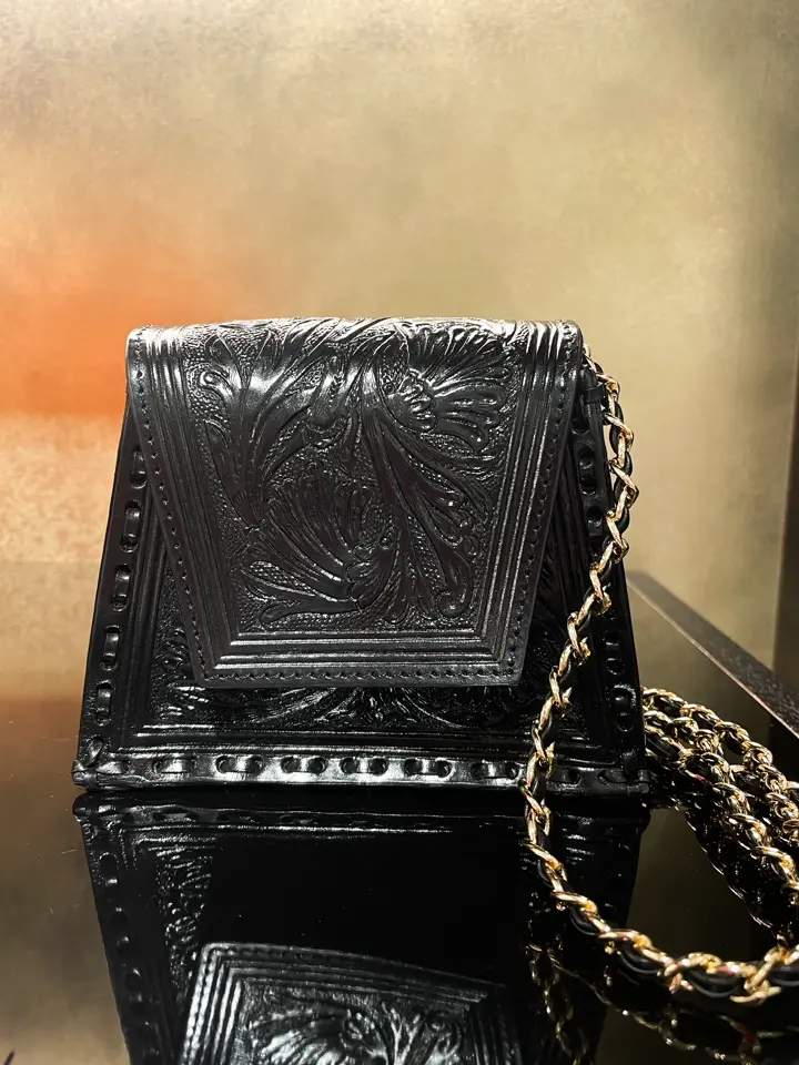 GRACE CONTINENTAL The Banquet nao コーディネート画像