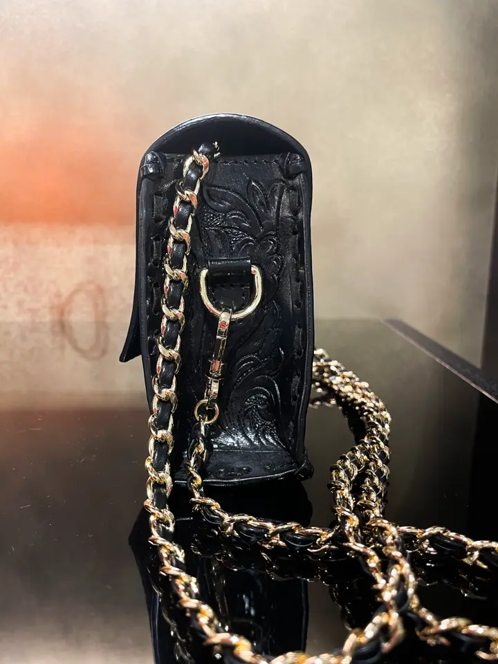 GRACE CONTINENTAL The Banquet nao コーディネート画像