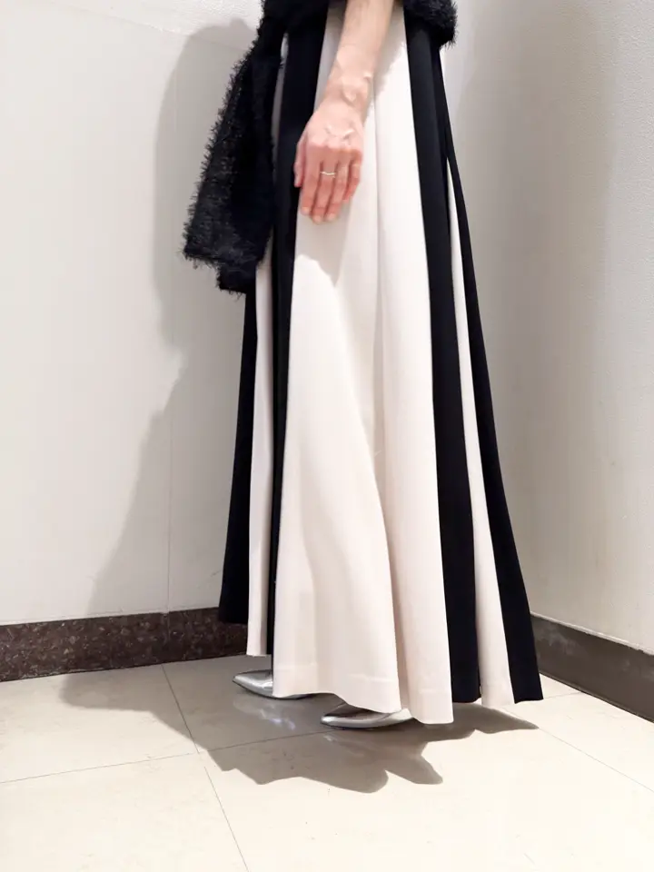 GRACE CONTINENTAL The Banquet yuri コーディネート画像