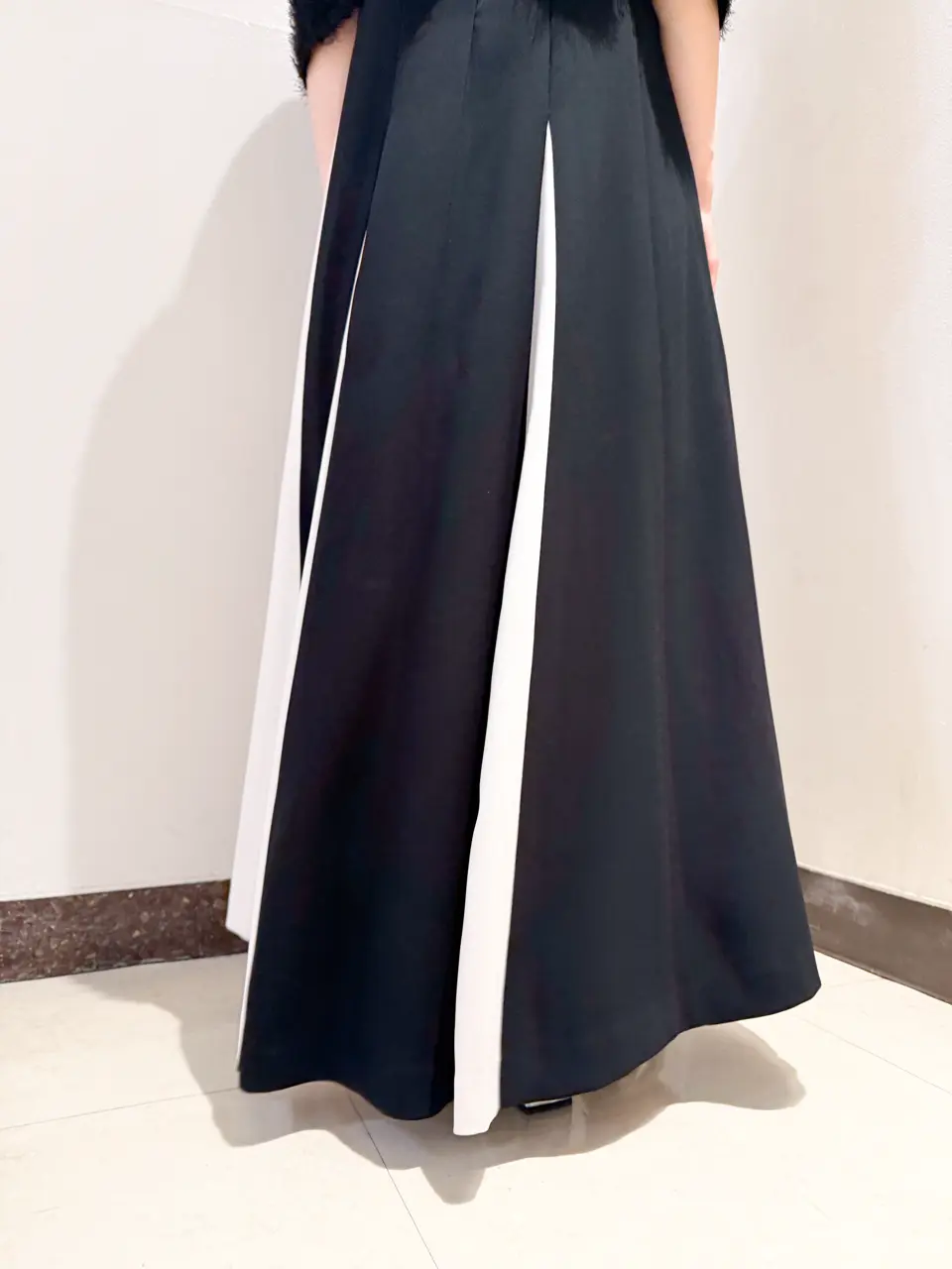 GRACE CONTINENTAL The Banquet yuri コーディネート画像