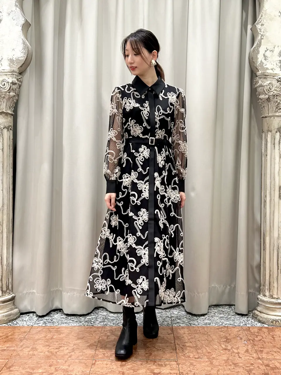 GRACE CONTINENTAL The Banquet eri コーディネート画像