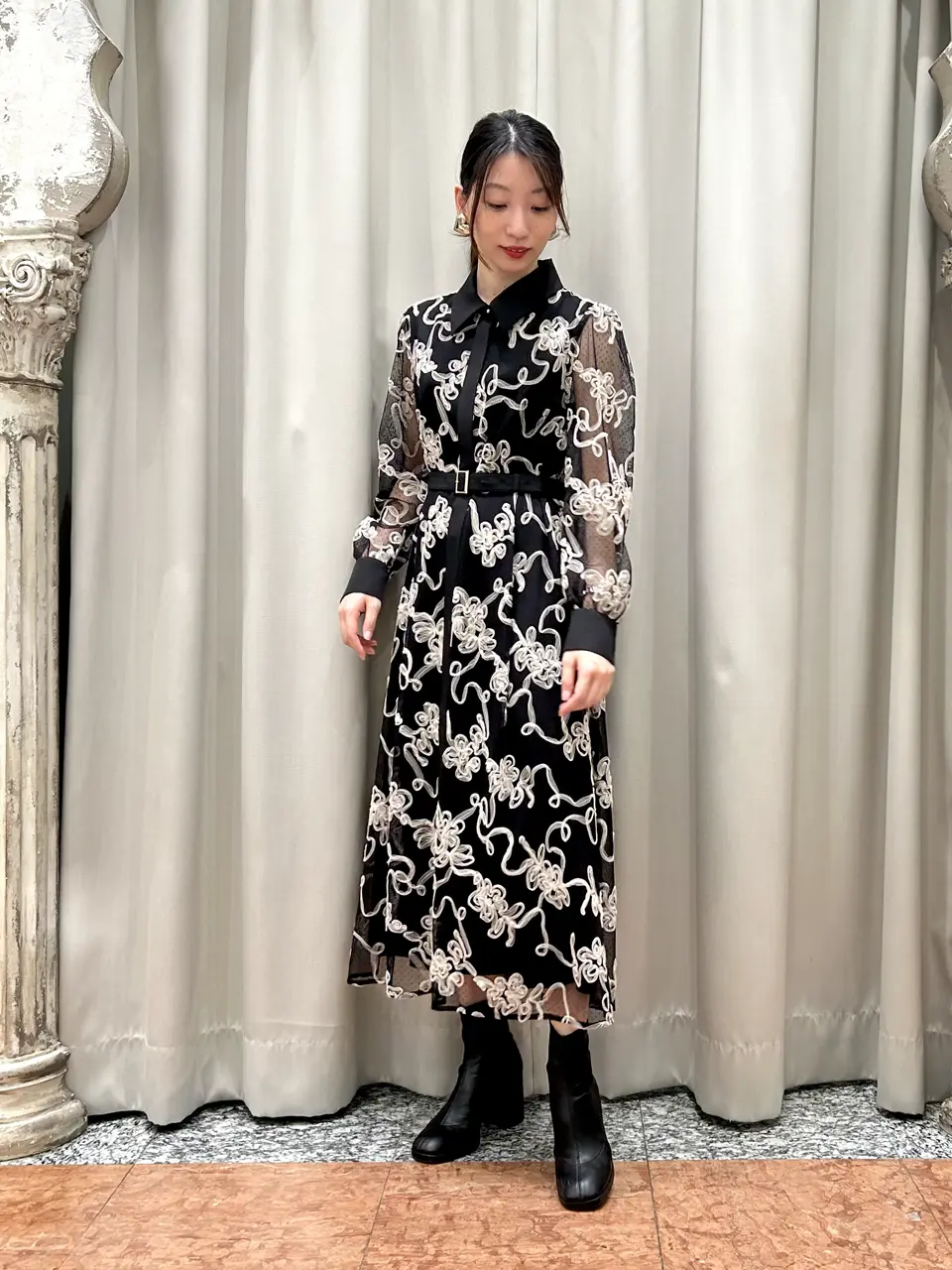 GRACE CONTINENTAL The Banquet eri コーディネート画像