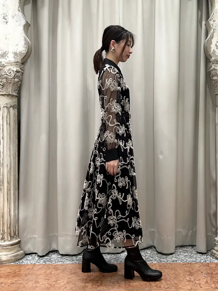 GRACE CONTINENTAL The Banquet eri コーディネート画像