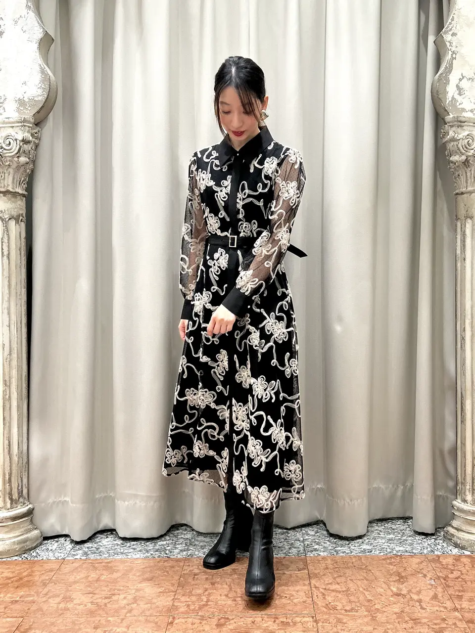 GRACE CONTINENTAL The Banquet eri コーディネート画像