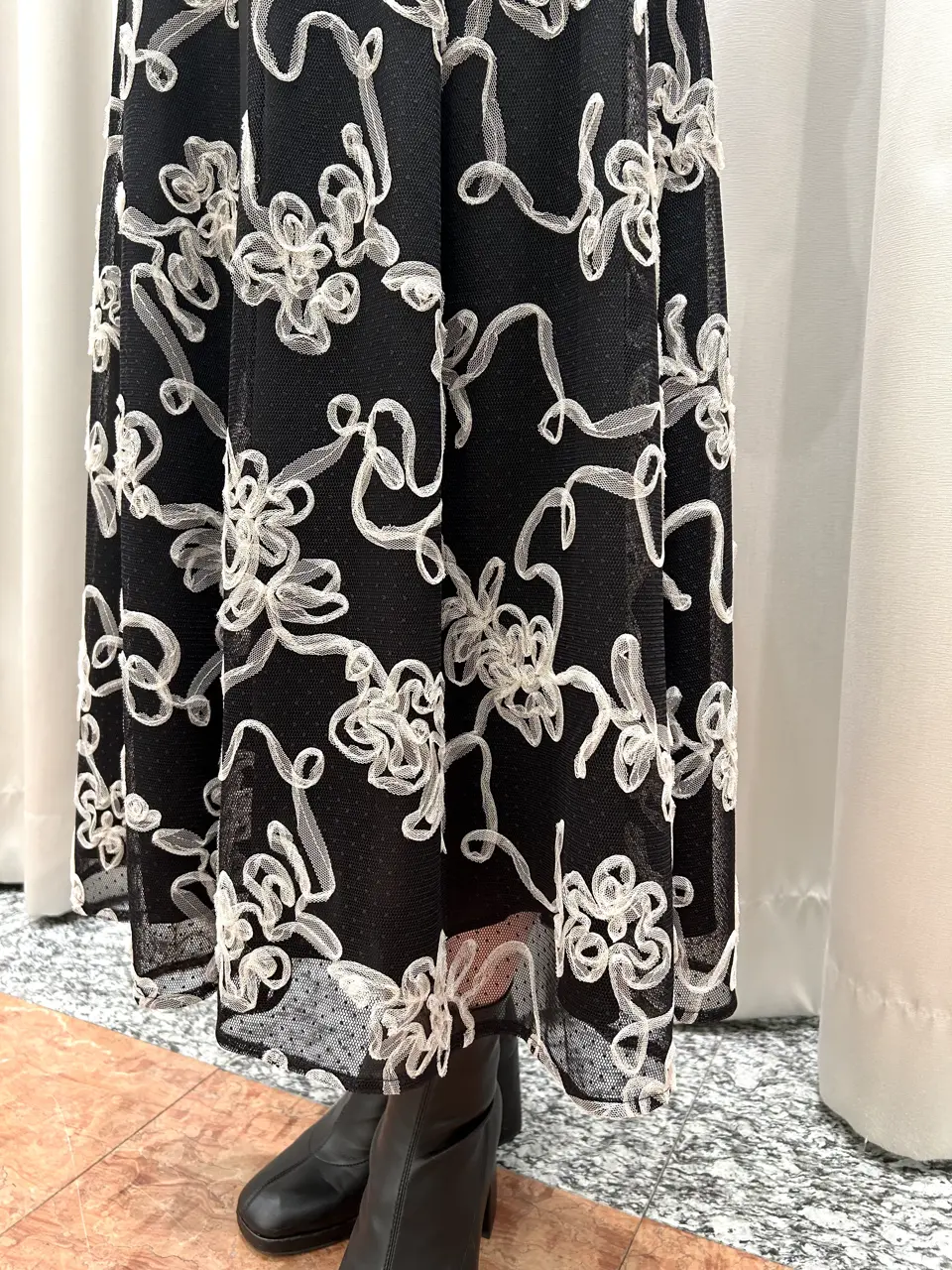 GRACE CONTINENTAL The Banquet eri コーディネート画像