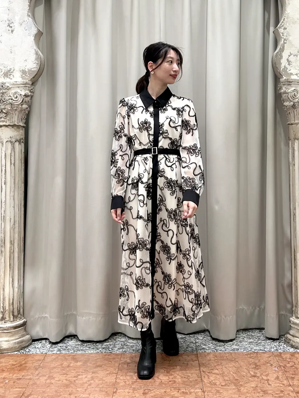 GRACE CONTINENTAL The Banquet eri コーディネート画像