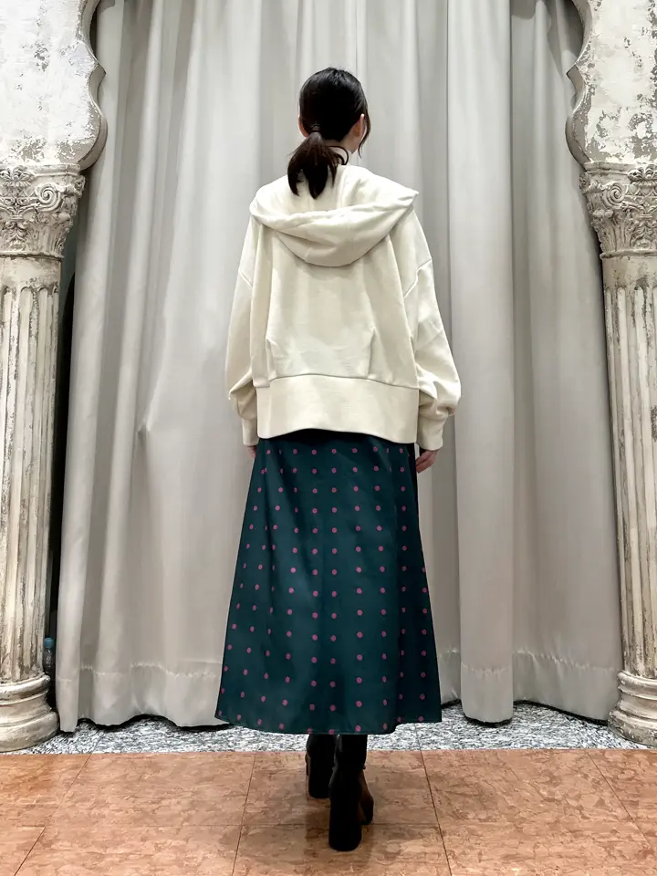 GRACE CONTINENTAL The Banquet eri コーディネート画像