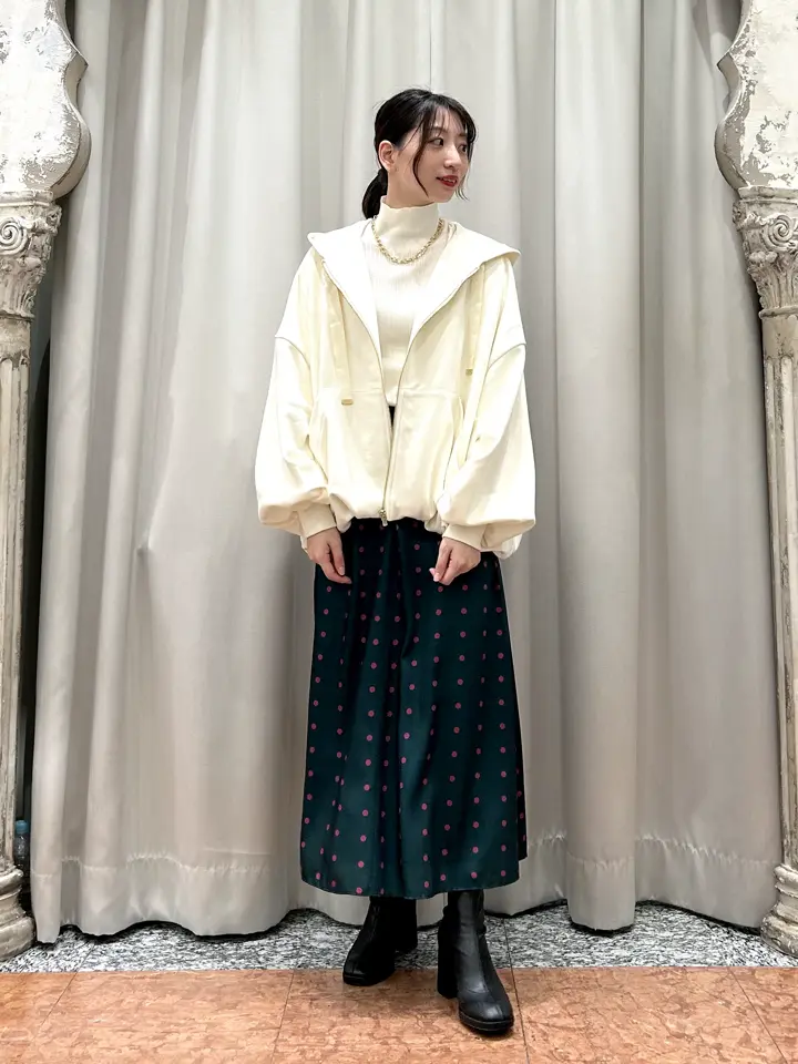 GRACE CONTINENTAL The Banquet eri コーディネート画像