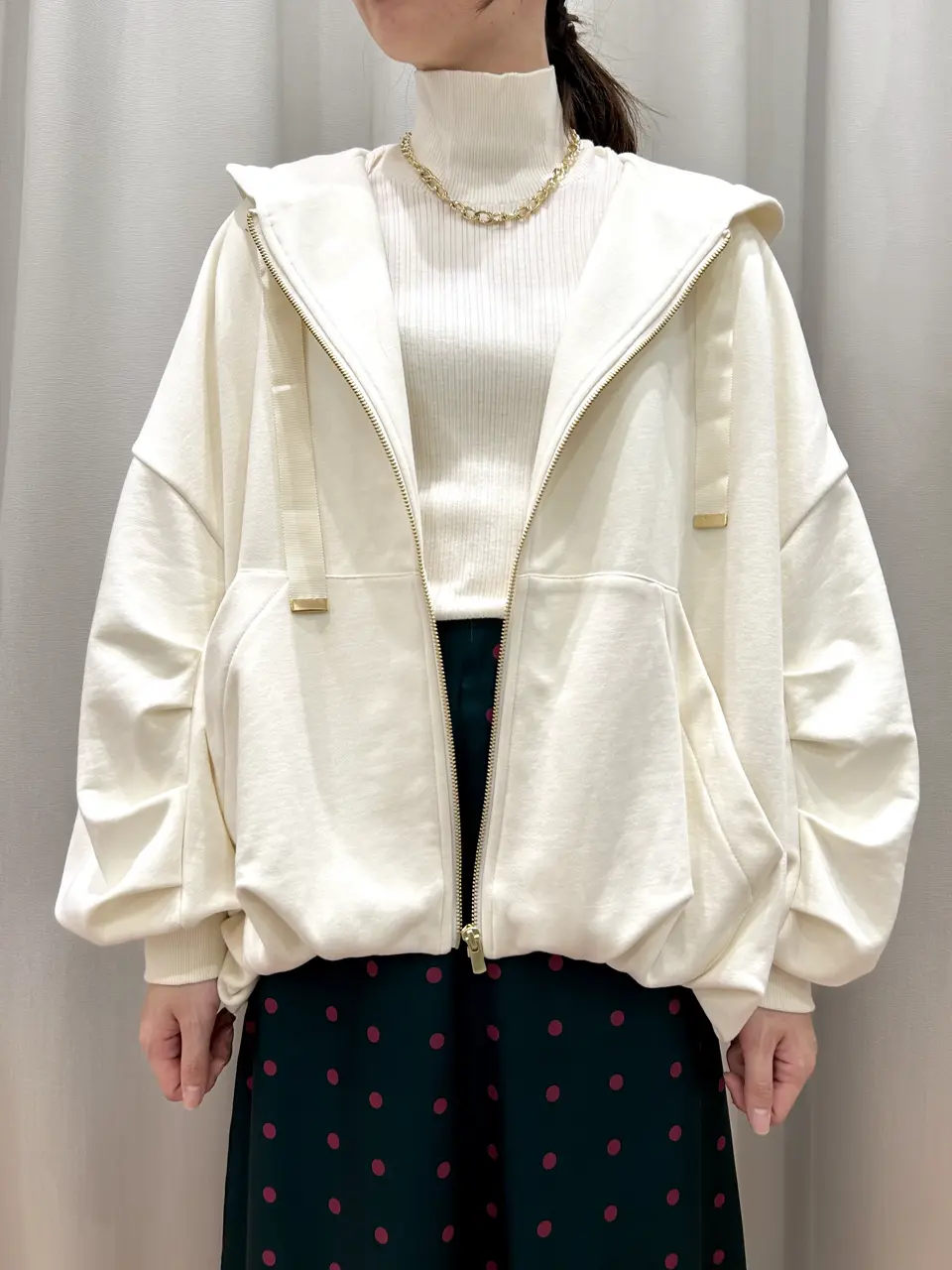 GRACE CONTINENTAL The Banquet eri コーディネート画像