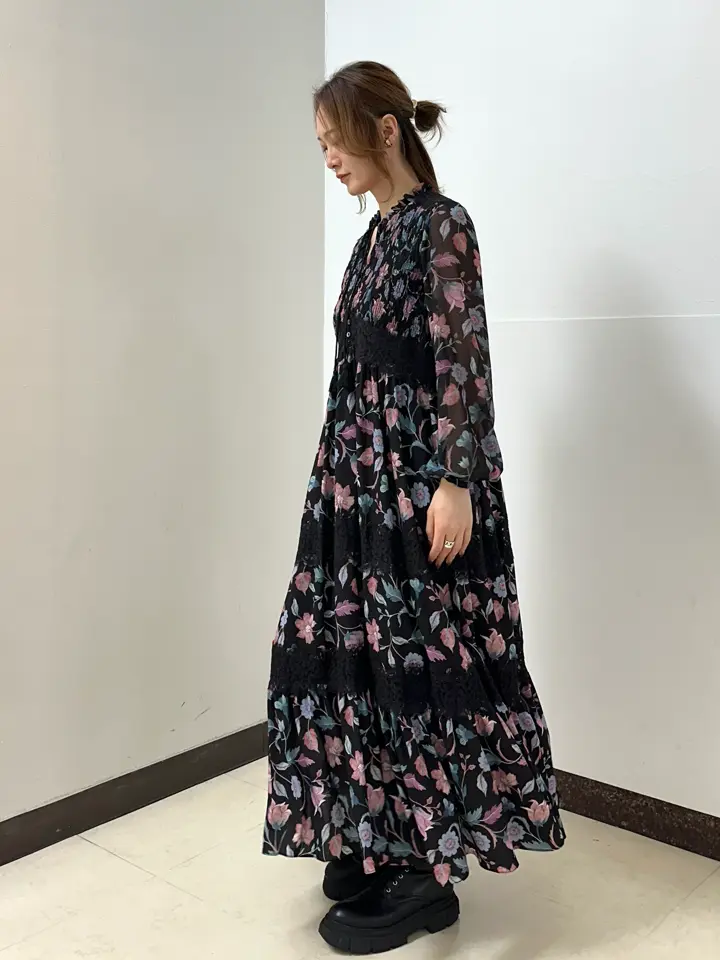 GRACE CONTINENTAL The Banquet Kogane. コーディネート画像