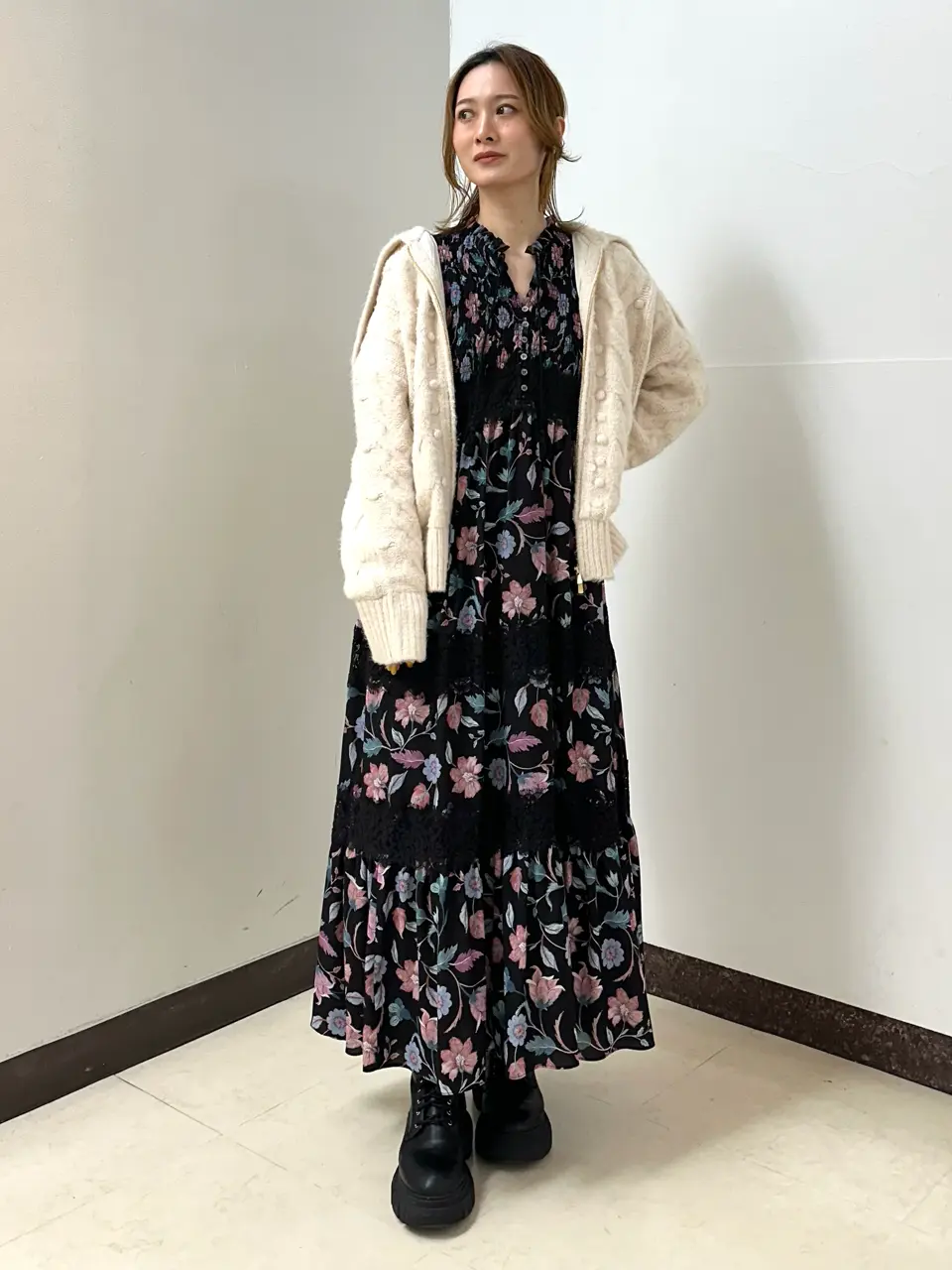 GRACE CONTINENTAL The Banquet Kogane. コーディネート画像