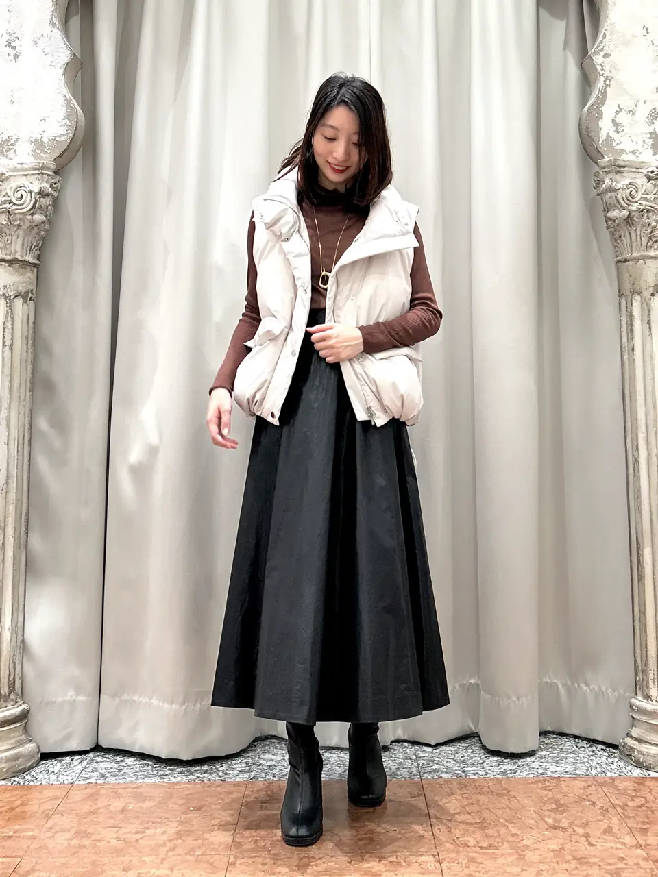 GRACE CONTINENTAL The Banquet eri コーディネート画像