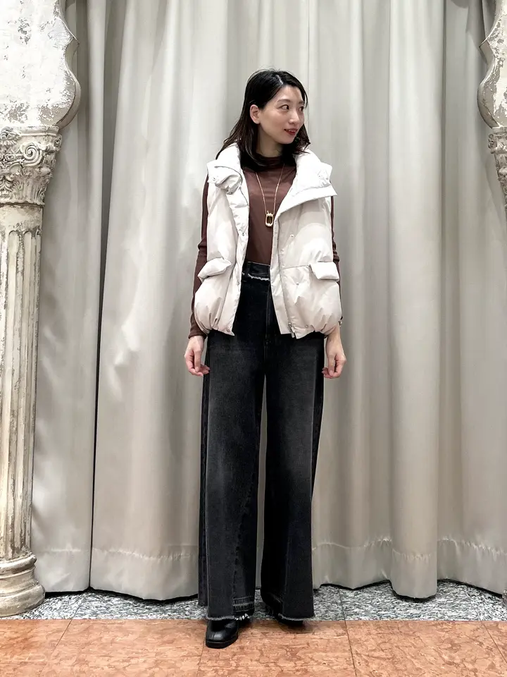 GRACE CONTINENTAL The Banquet eri コーディネート画像