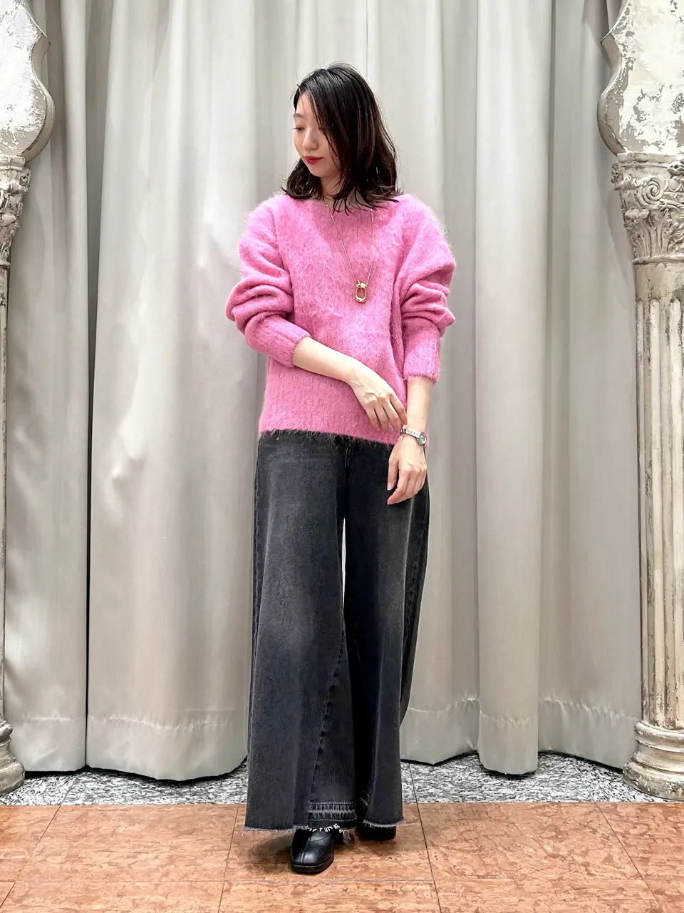 GRACE CONTINENTAL The Banquet eri コーディネート画像