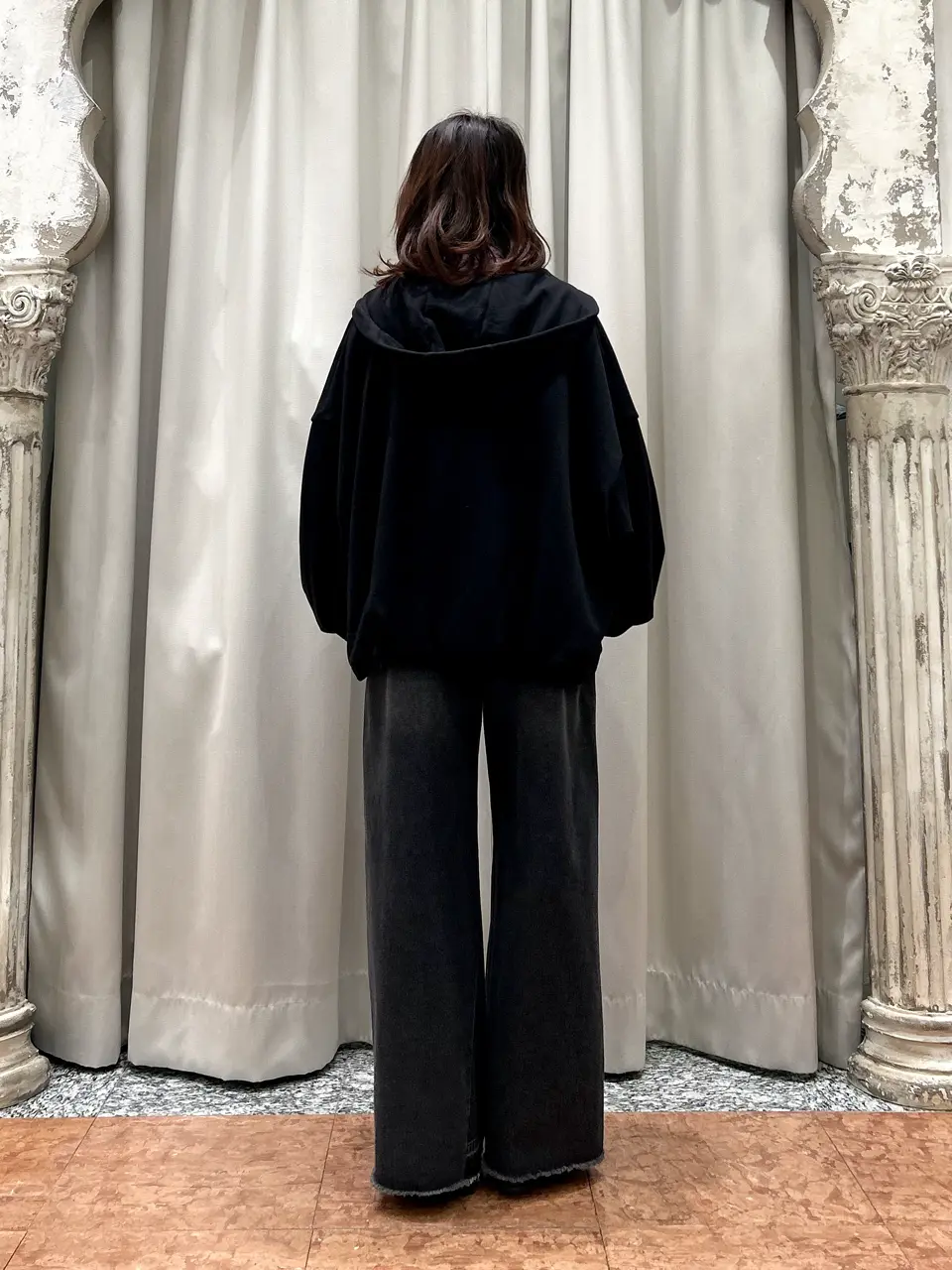 GRACE CONTINENTAL The Banquet eri コーディネート画像