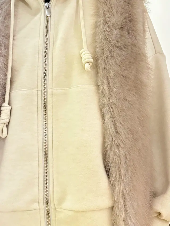 GRACE CONTINENTAL The Banquet Kogane. コーディネート画像