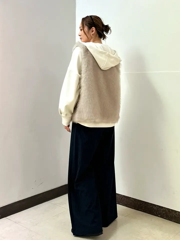 GRACE CONTINENTAL The Banquet Kogane. コーディネート画像