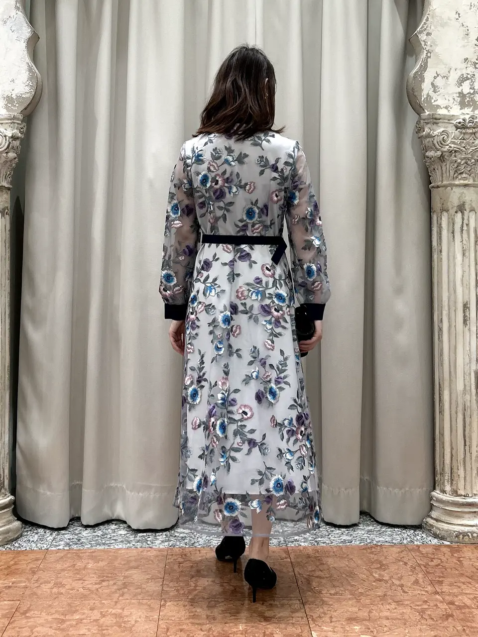 GRACE CONTINENTAL The Banquet eri コーディネート画像