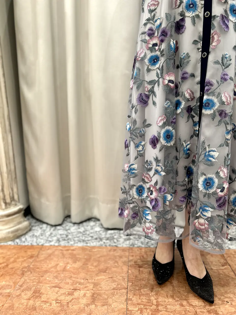 GRACE CONTINENTAL The Banquet eri コーディネート画像