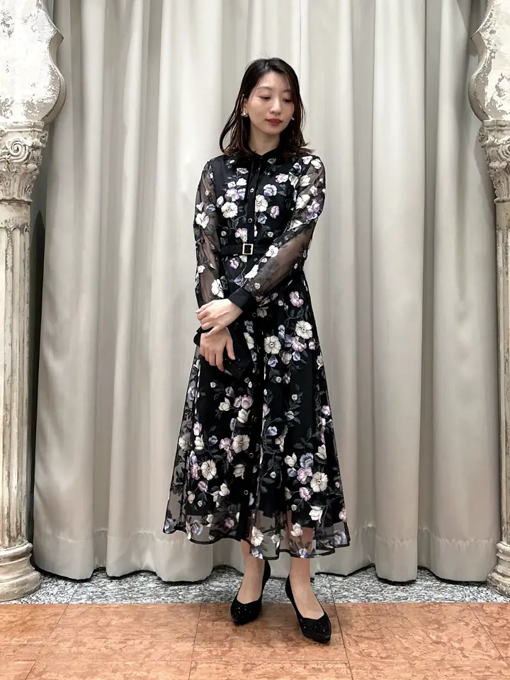 GRACE CONTINENTAL The Banquet eri コーディネート画像