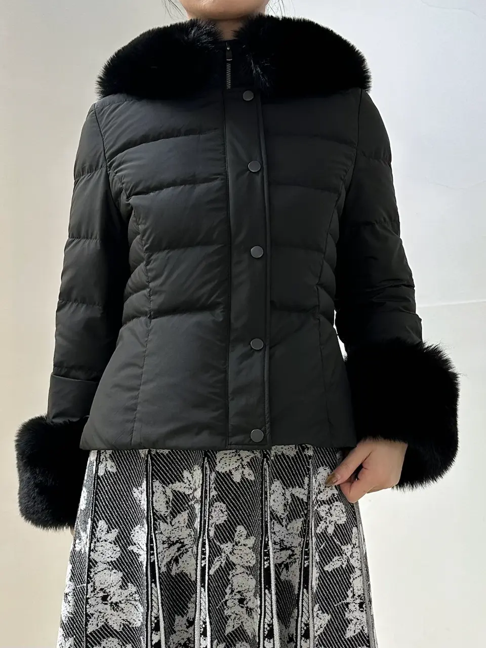 GRACE CONTINENTAL The Banquet Kogane. コーディネート画像