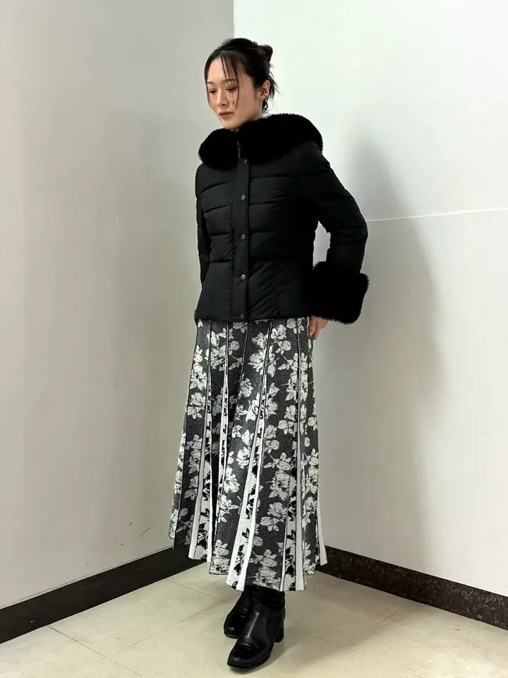 GRACE CONTINENTAL The Banquet Kogane. コーディネート画像