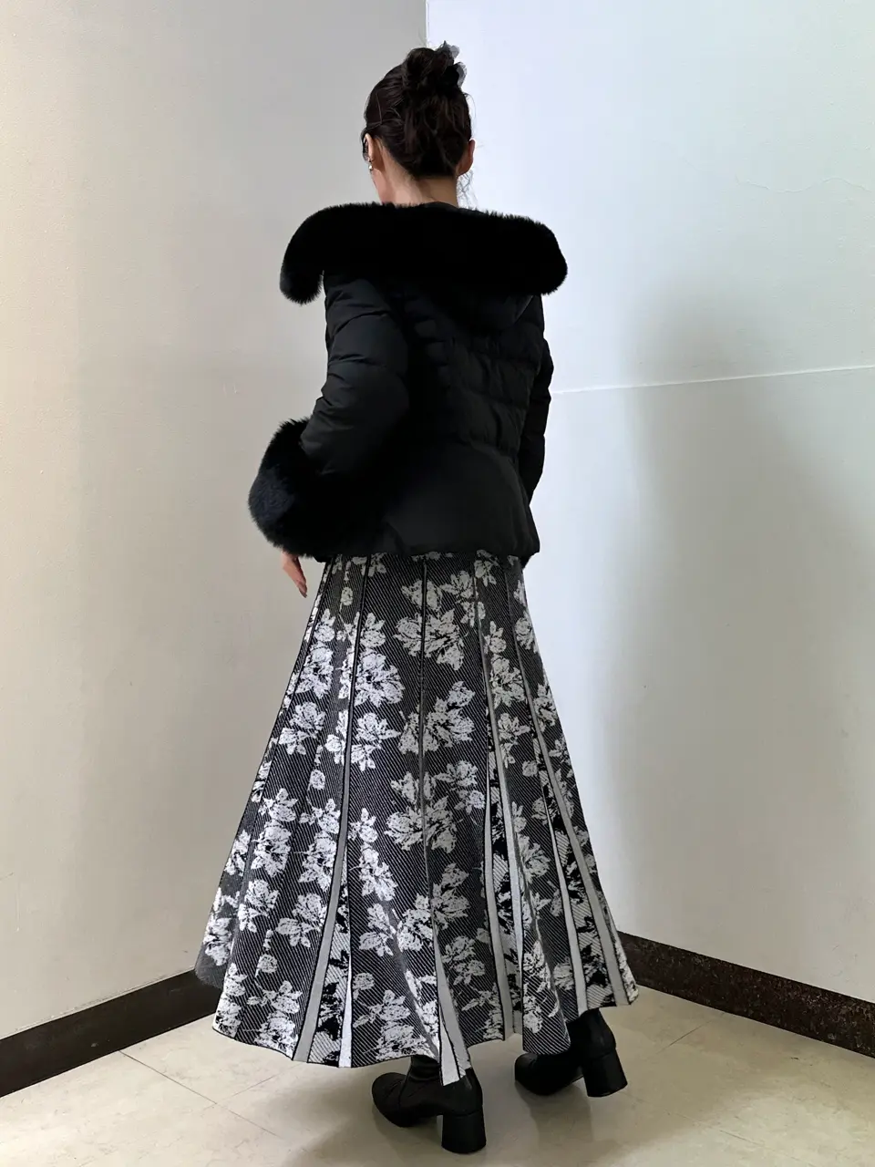 GRACE CONTINENTAL The Banquet Kogane. コーディネート画像