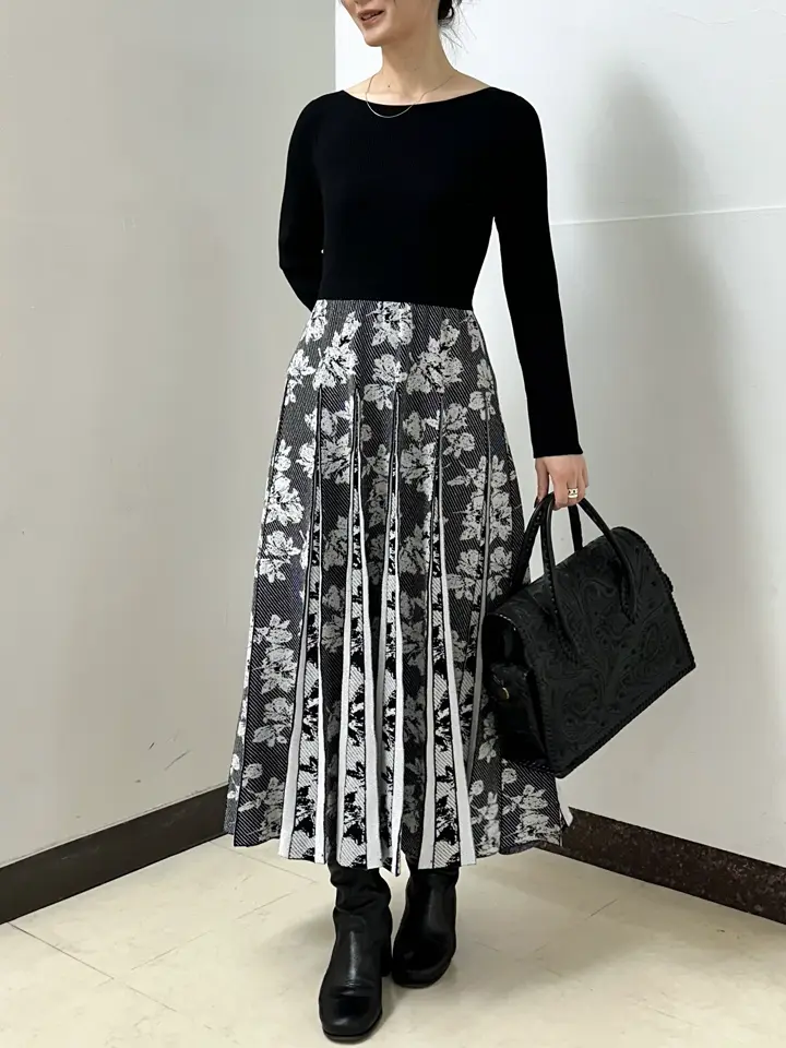 GRACE CONTINENTAL The Banquet Kogane. コーディネート画像