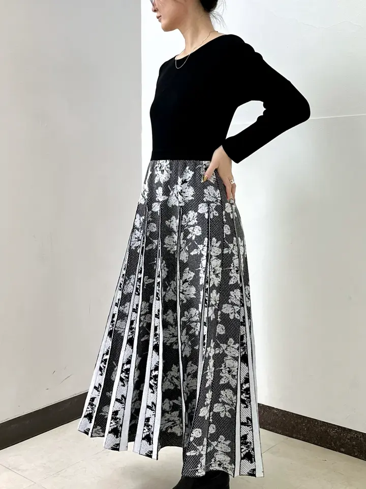 GRACE CONTINENTAL The Banquet Kogane. コーディネート画像