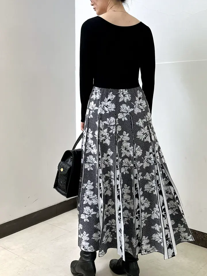 GRACE CONTINENTAL The Banquet Kogane. コーディネート画像