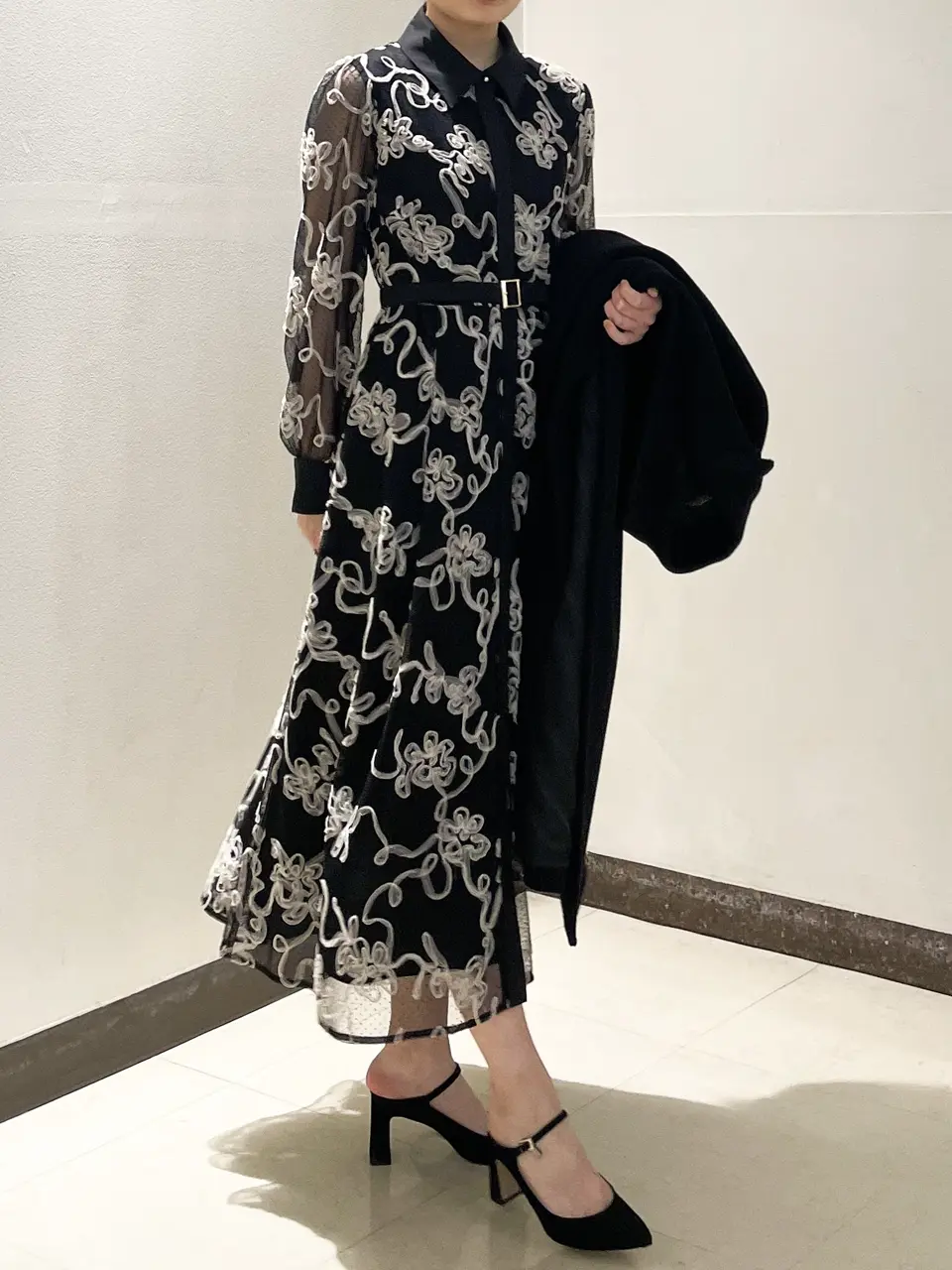 GRACE CONTINENTAL The Banquet nao コーディネート画像