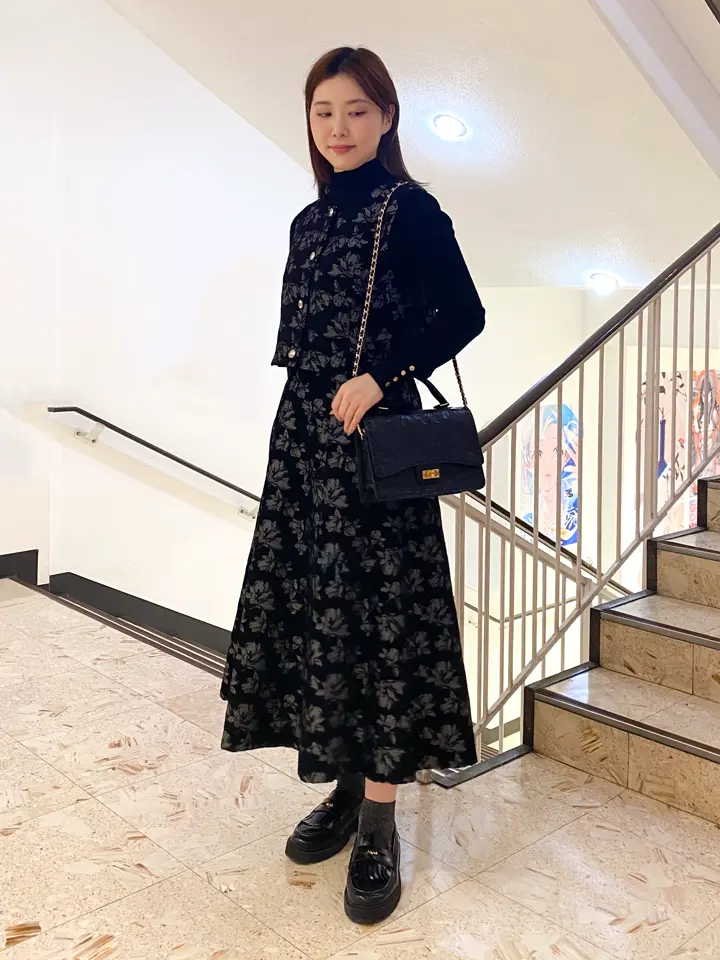 GRACE CONTINENTAL The Banquet mikiho コーディネート画像