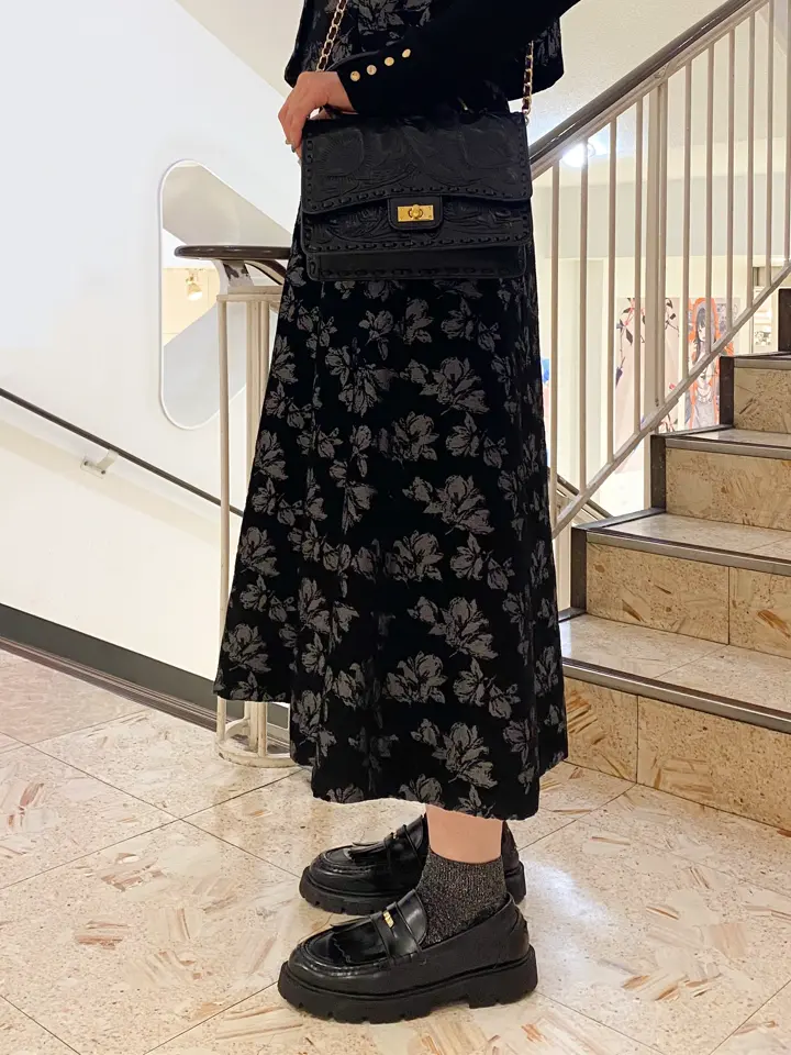 GRACE CONTINENTAL The Banquet mikiho コーディネート画像