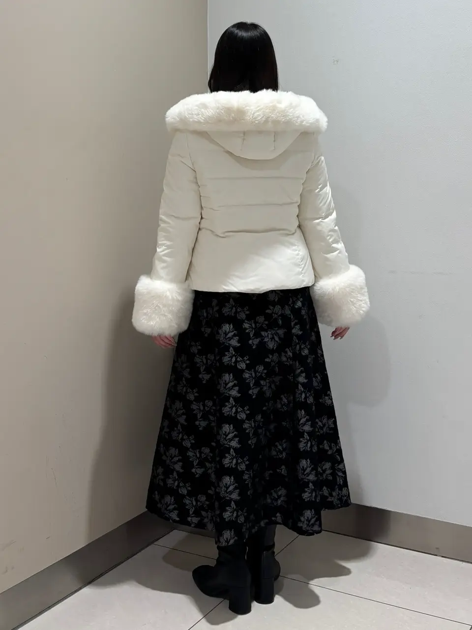 GRACE CONTINENTAL The Banquet 松原 明音 コーディネート画像