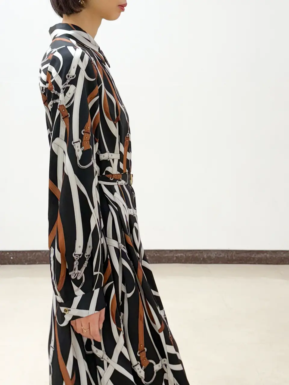 GRACE CONTINENTAL The Banquet yuri コーディネート画像