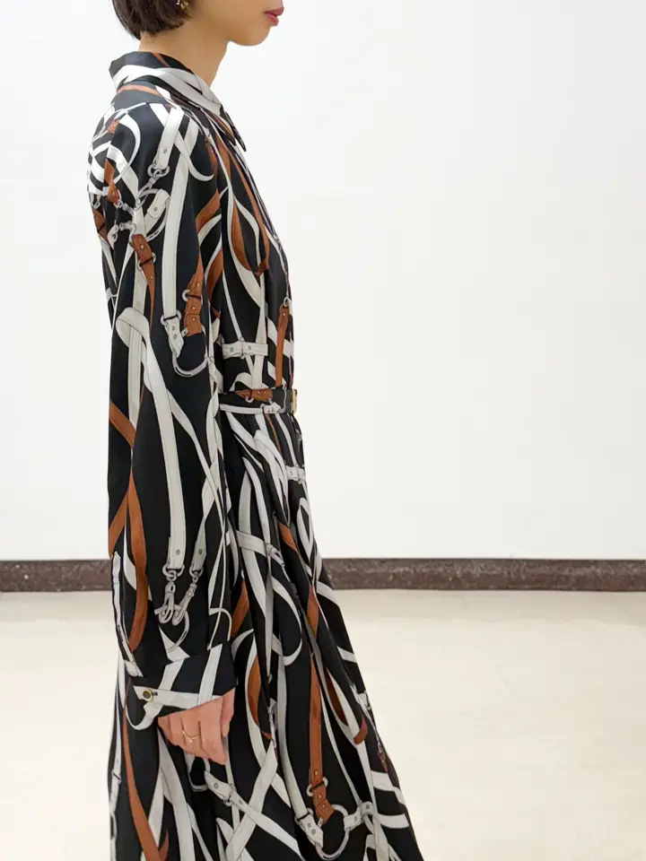 GRACE CONTINENTAL The Banquet yuri コーディネート画像