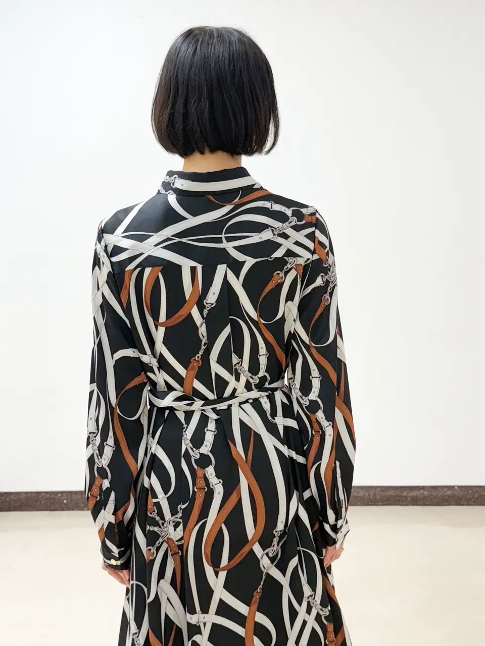 GRACE CONTINENTAL The Banquet yuri コーディネート画像