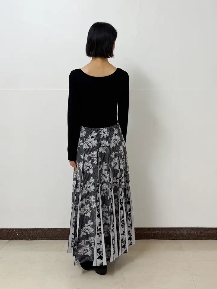 GRACE CONTINENTAL The Banquet yuri コーディネート画像