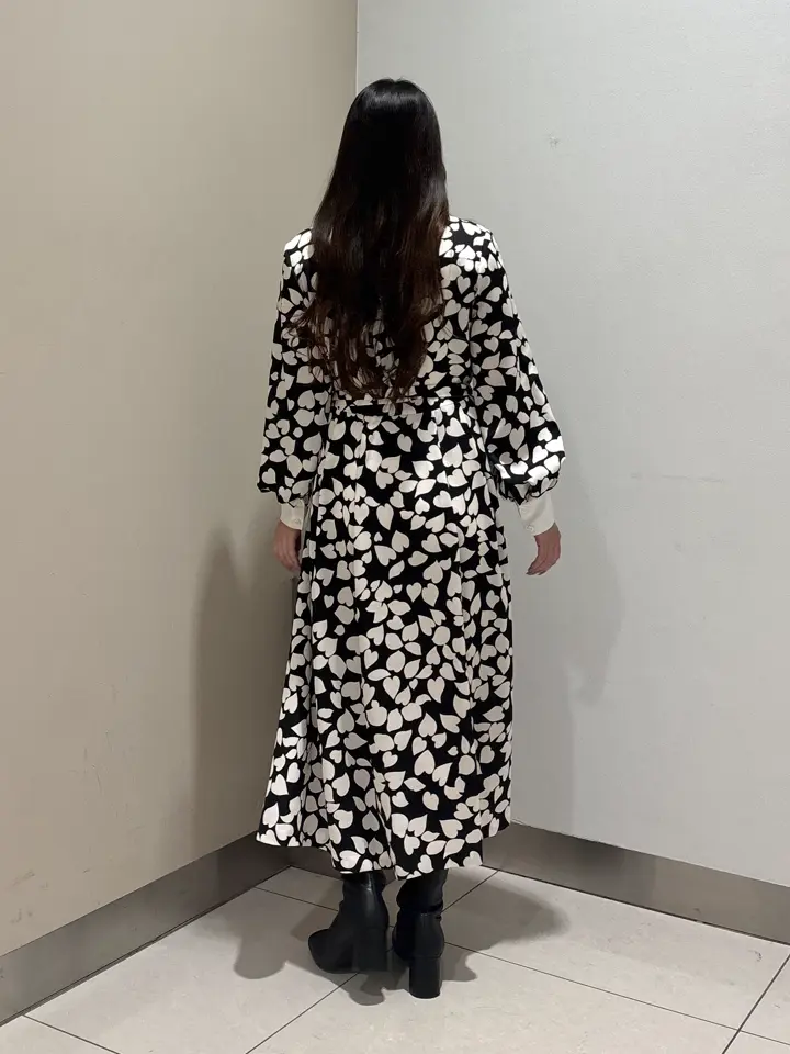 GRACE CONTINENTAL The Banquet 松原 明音 コーディネート画像