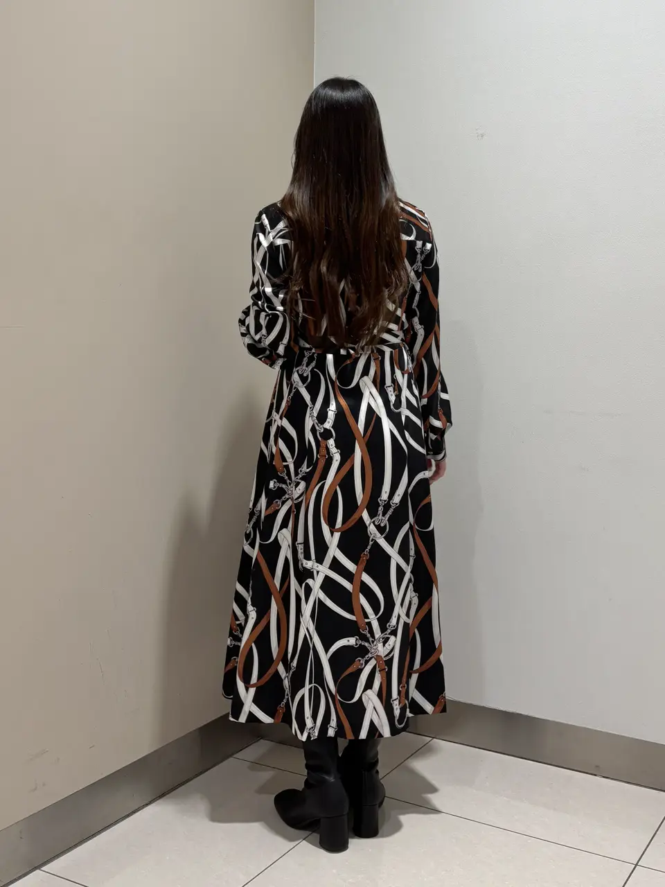 GRACE CONTINENTAL The Banquet 松原 明音 コーディネート画像